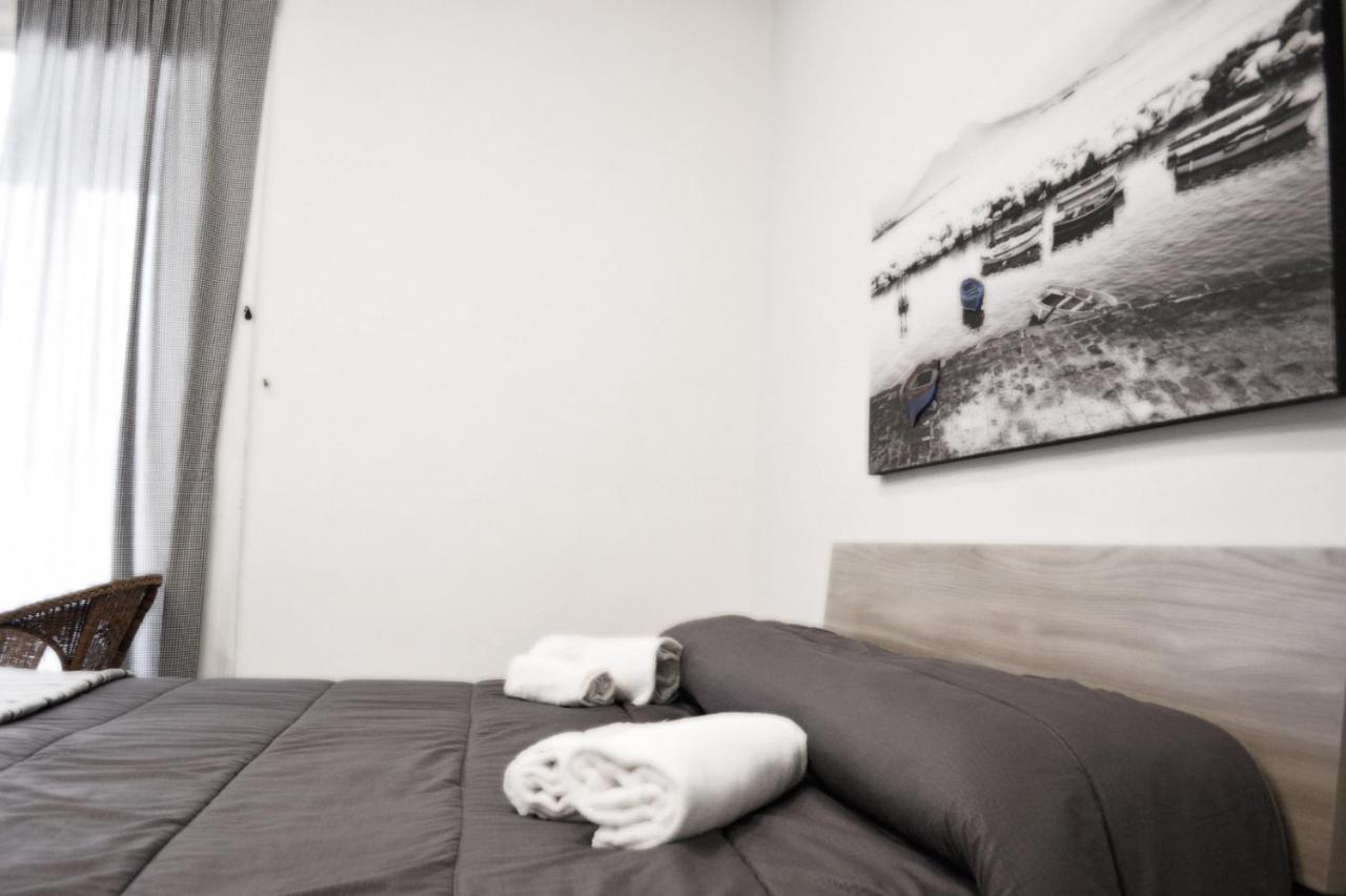 Vanzi Rooms Nápoly Kültér fotó