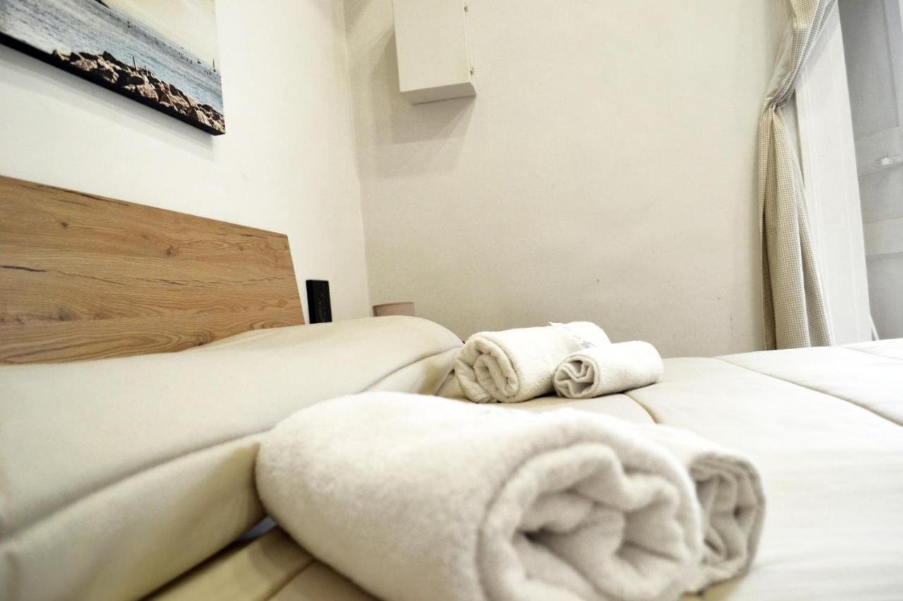 Vanzi Rooms Nápoly Kültér fotó