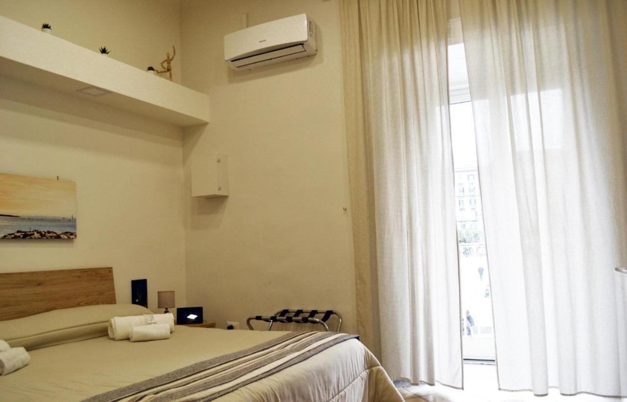 Vanzi Rooms Nápoly Kültér fotó